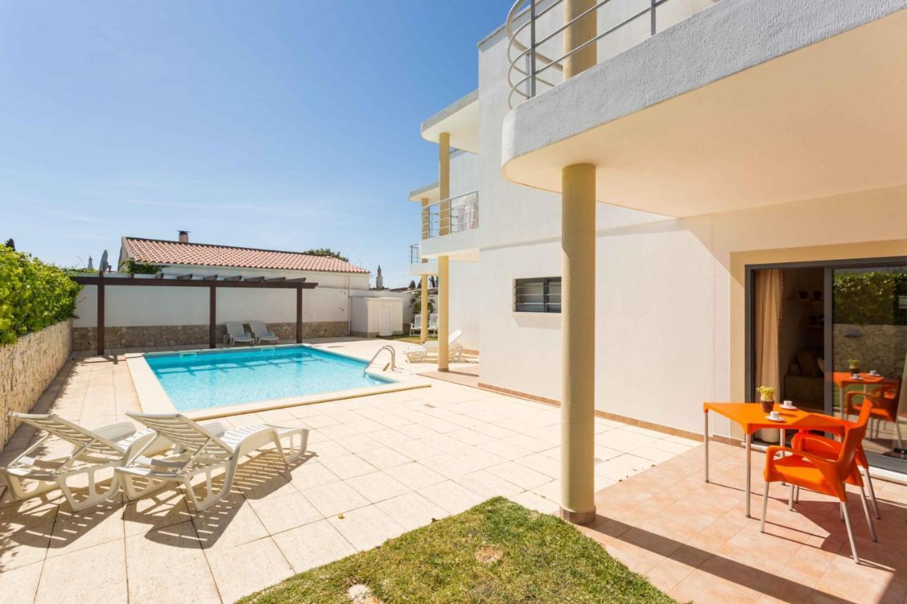 Apartment Estudios Montinhos Da Luz by Seewest Luz